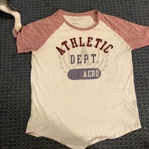It’s a good thin tee shirt for the  summer 🍉.
